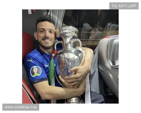 国际米兰能否捧起第四座欧冠奖杯续写辉煌历史三度夺冠后再度冲击欧洲之巅